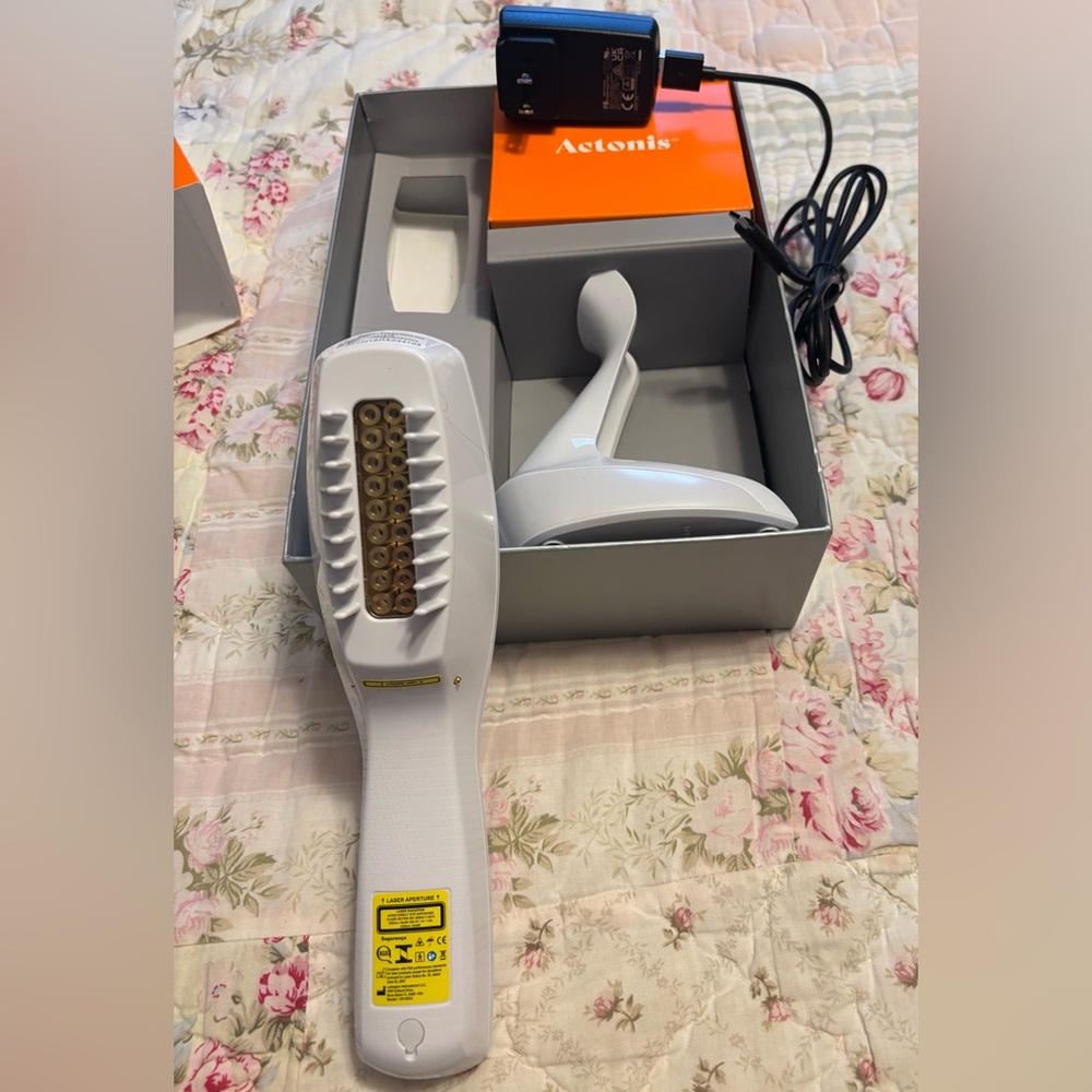 Actonis 18 Dual Action Hair Tool - White/Rose Gold Accents by Hairmax - Picture 5 of 6
